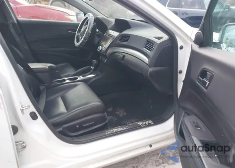 2016 Acura Ilx Premium Package/Technology Plus Package z USA, uszkodzony, nr VIN 19UDE2F79GA000877